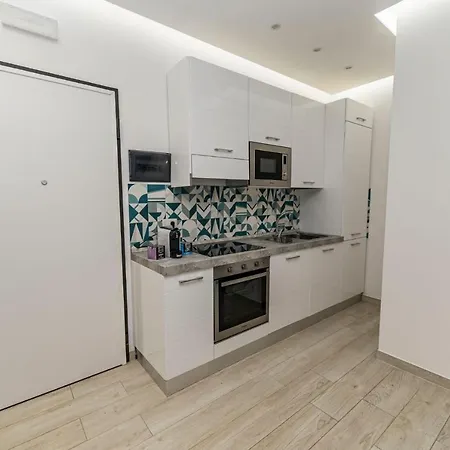 Holiday home Luxurysuitepirandello Catania